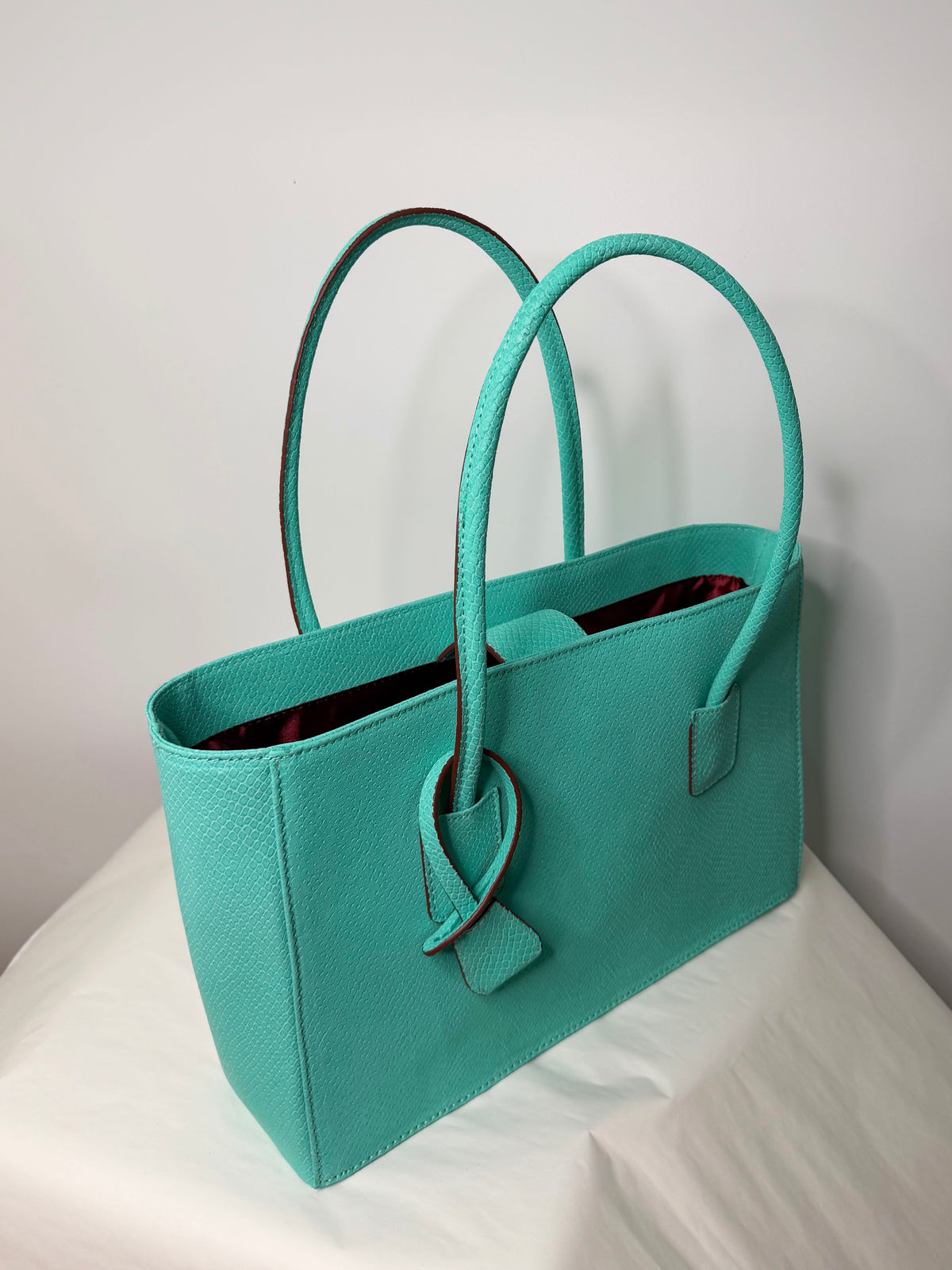 Eclat Tote - Cyanne